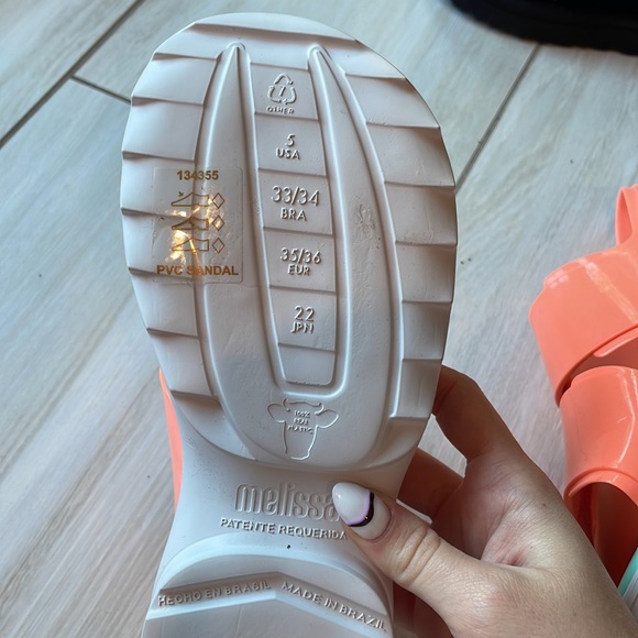 Fila x Melissa platform Velcro sandal! - Picture 4 of 5